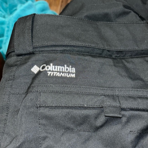 Columbia |Titanium Omni-Tech Insulated Waterproof Ski Snow Pants | Plus Size: 1X - Picture 5 of 11